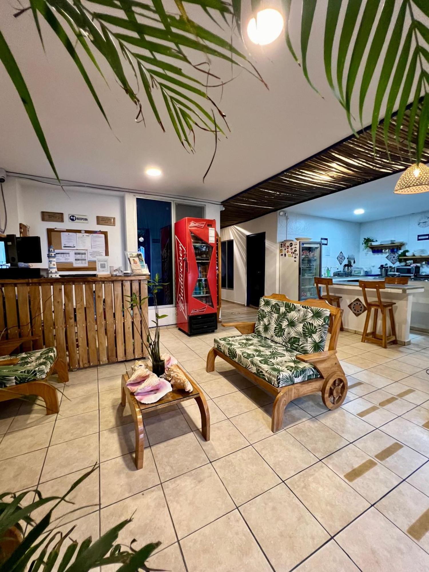 Hostel Beach House Rincón المظهر الخارجي الصورة