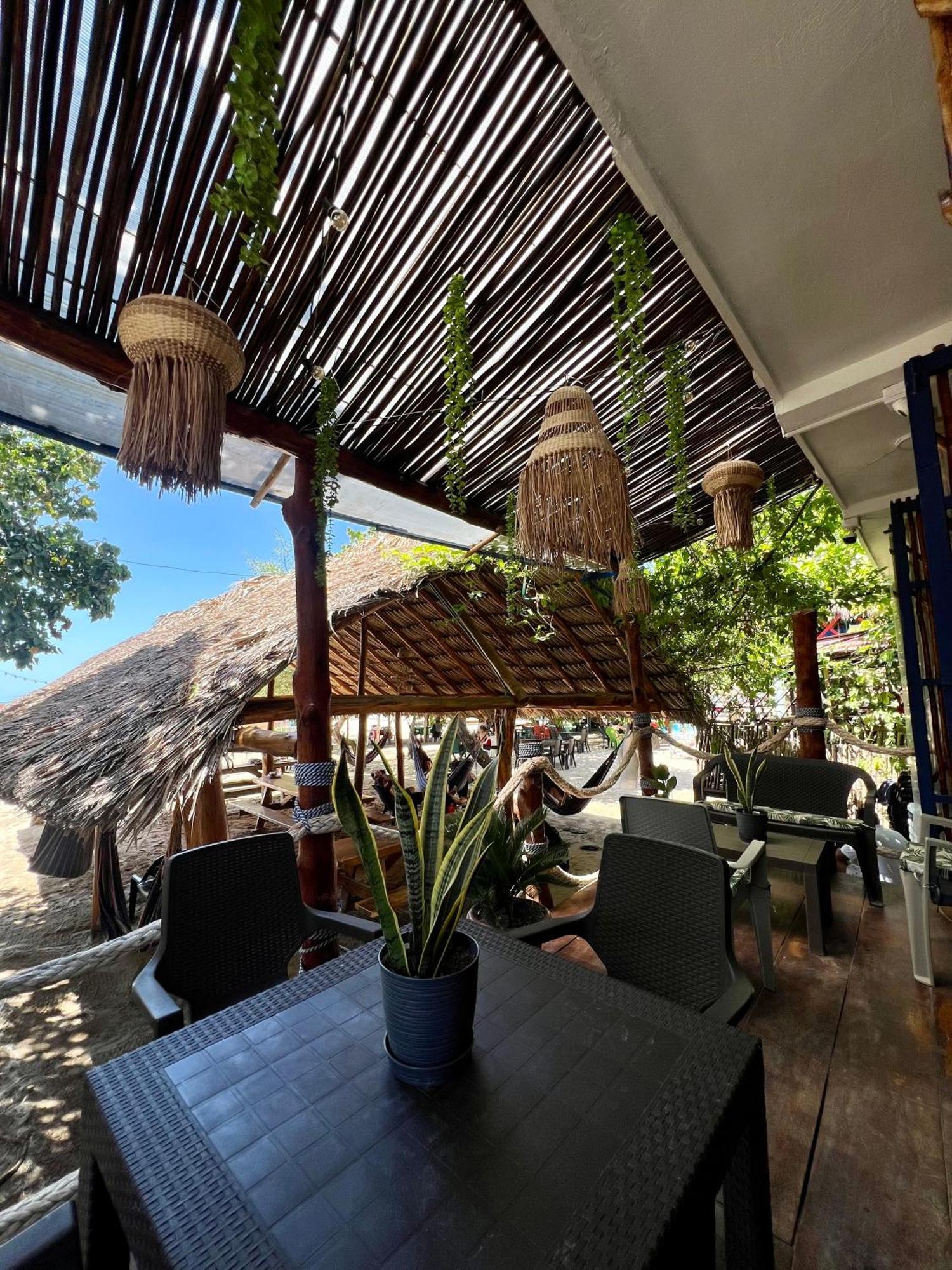 Hostel Beach House Rincón المظهر الخارجي الصورة